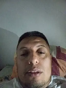 darcastro04 লাইভ XXX চ্যাট