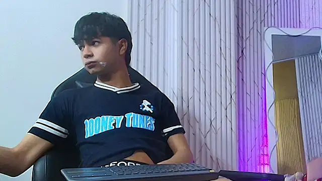 دردشة Spark_tay الجنسية المباشرة