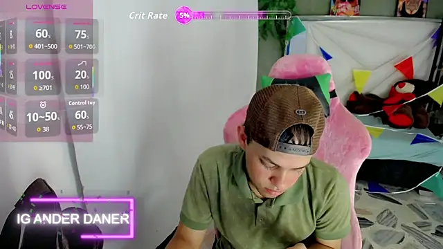 Top_and_bottom Live XXX Chat