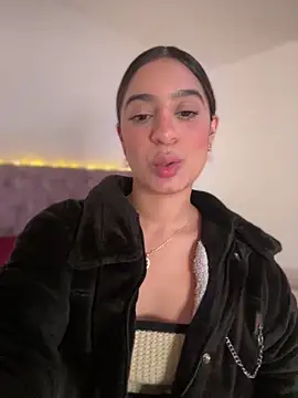 Samantha_e2のライブXXXチャット