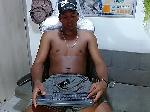 Chatroom XXX en direct de Master_foot_