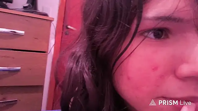nanadellana Adlı Modelin Canlı XXX Sohbeti