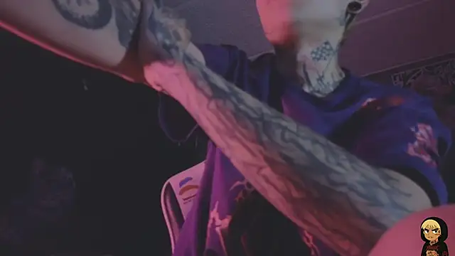 XXX chat uživo modela AcidMilo