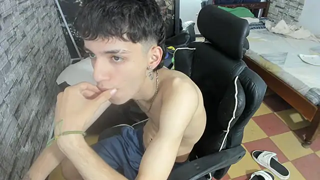 wex_077 live XXX chat