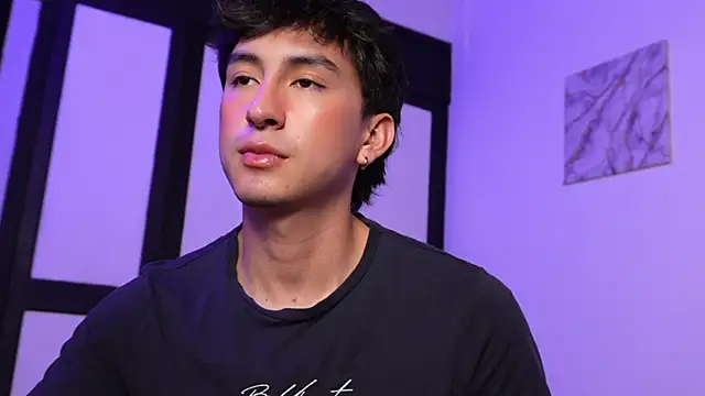 sweettaaron01's Live XXX Chat