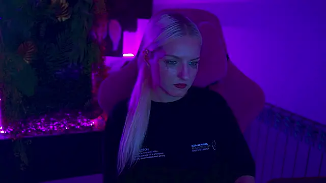 ViolaMore XXX чат на живо