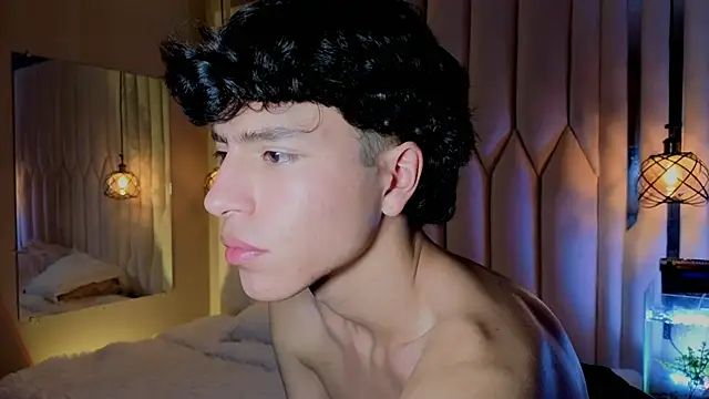 Chat XXX en directo de Michaell_Peters