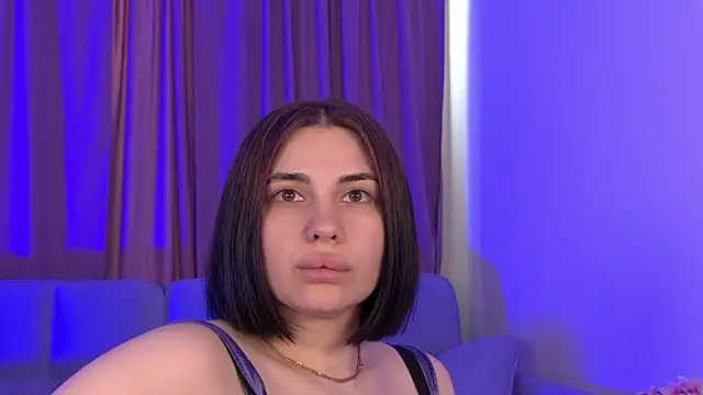 แชท XXX สด ของ AdrianaToress