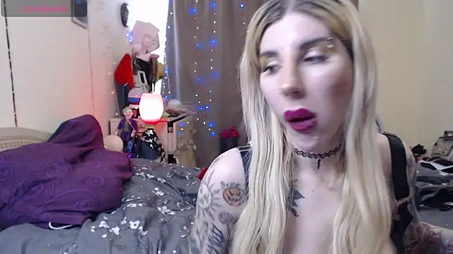 XXX chat uživo modela BLACKPeonyy