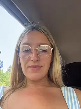 Živý XXX chat StasyWood