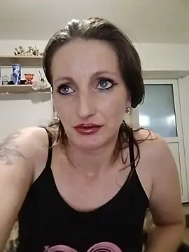 CrazyMaya39 Webcam show