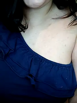 kitty_2000 élő XXX-chatje