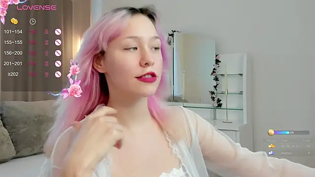 Chat XXX en directo de EmilyTrase