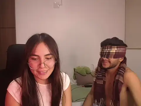 Czat XXX na żywo – abbyyandmaxx