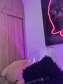 SofiaInkn Live XXX chat