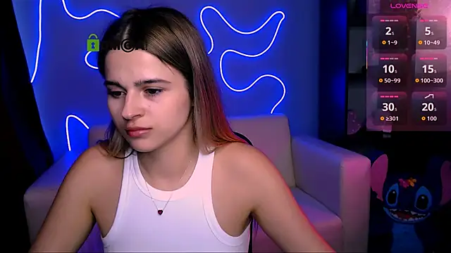 berry_alma's Live XXX Chat