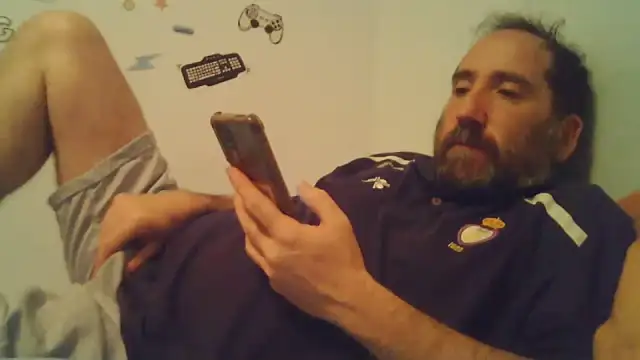 Show modela tioenbolas78 na web-kameri