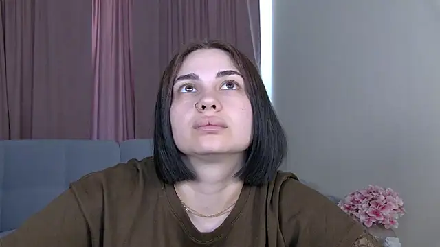 Chatroom XXX en direct de AdrianaToress