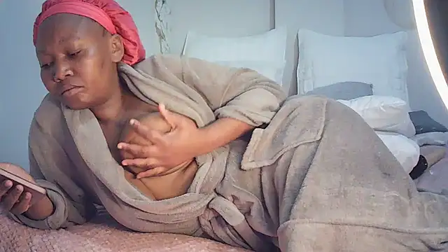 xxBoobieGal's Live XXX Chat