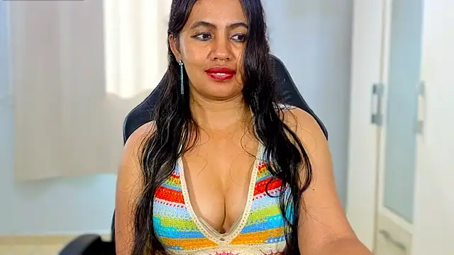 Chatroom XXX en direct de FannyXhot