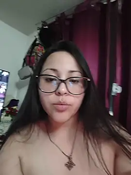 Chat XXX en directo de Bella-Gema