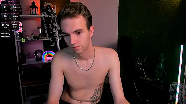 emmanuel_shine Adlı Modelin Canlı XXX Sohbeti