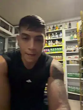 OliverWest04 라이브 XXX 채팅