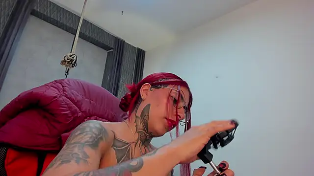 selene_red_ Live XXX-chat