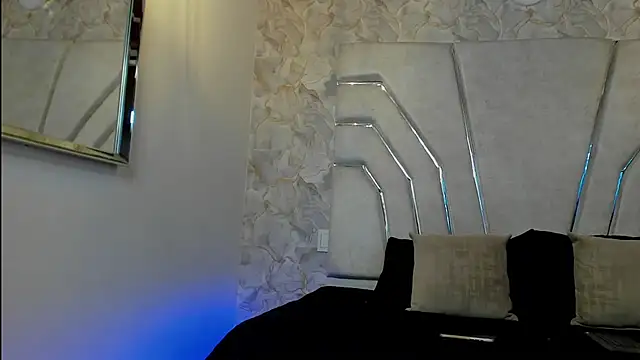 MAXTHOMSON 라이브 XXX 채팅