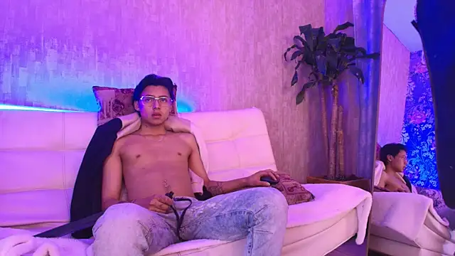 Czat XXX na żywo – tian_sex