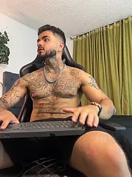 Benjii_Carter1 Chat XXX live