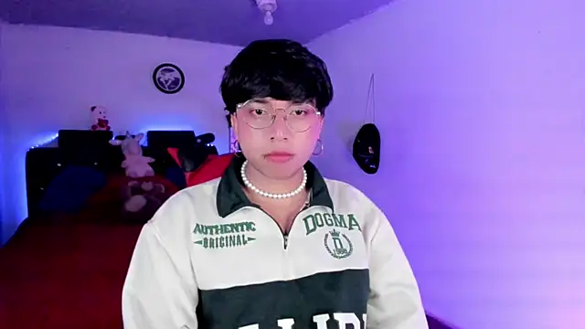 AnggelONfiree webkamerás műsora