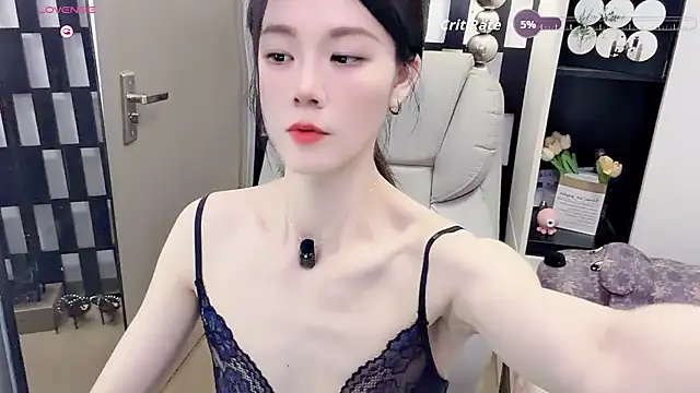 Yueyue-MM Adlı Modelin Canlı XXX Sohbeti