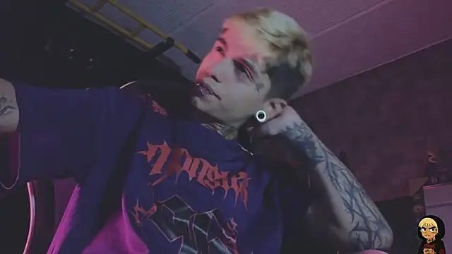AcidMilon Live XXX chat