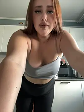 KiraSunshine's Live XXX Chat