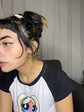 baby_akuma's Live XXX Chat