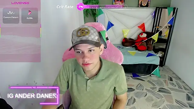 Top_and_bottom's Live XXX Chat
