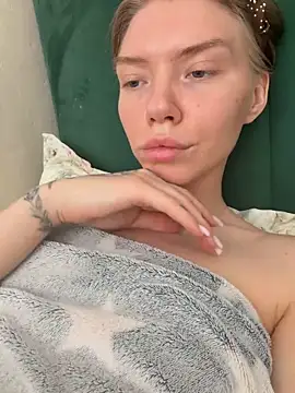 Lisaaa_Alisa Live XXX-Chat