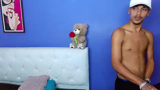Angel_foxc13 Adlı Modelin Canlı XXX Sohbeti