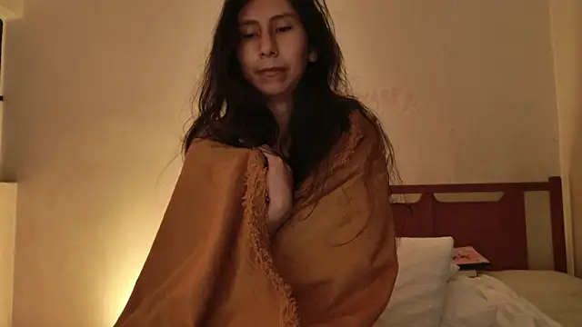 MoonLipsON-'s Live XXX Chat