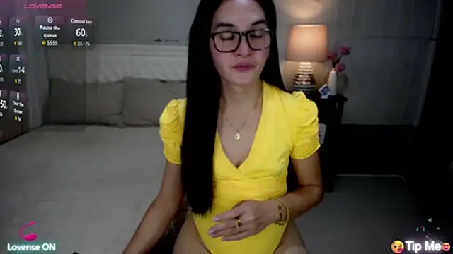 دردشة AsianSweetHeartxX الجنسية المباشرة