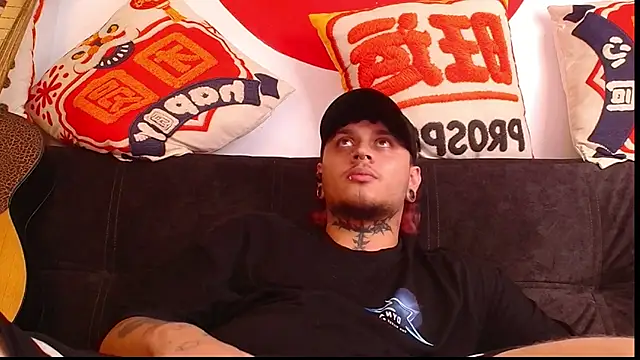 Chat +18 de arcano__rh ao vivo