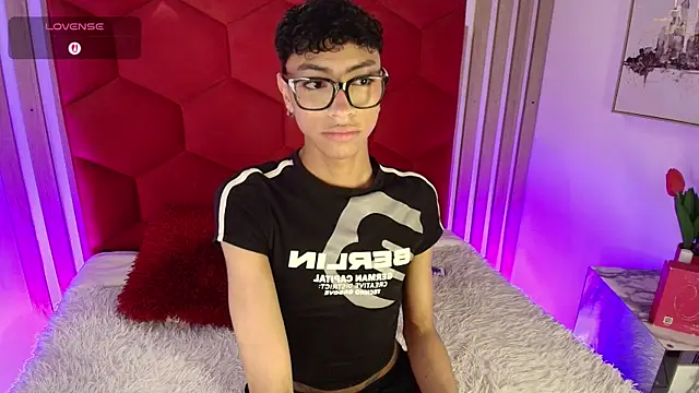 Owen_JP's Live XXX Chat