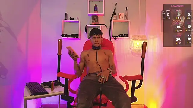 Онлайн чат XXX Maximoking26