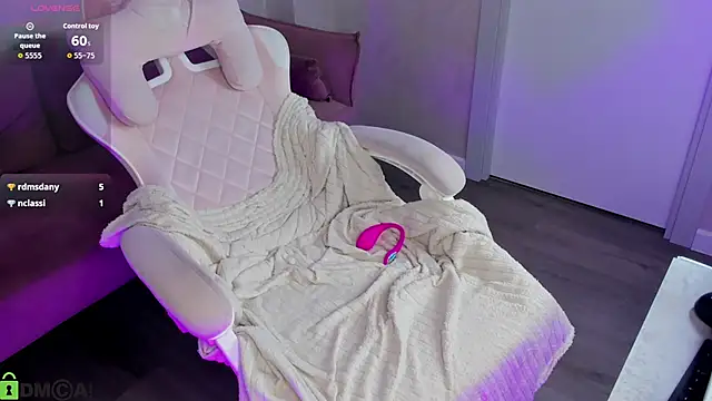LunaaBee 라이브 XXX 채팅