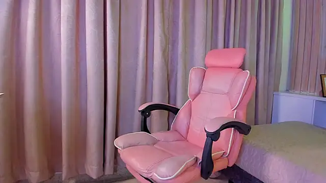 Naughty_Kat_ 라이브 XXX 채팅
