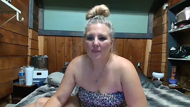lisaxlovexxx's Live XXX Chat