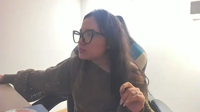 Miiarouse__ Chat XXX in diretta