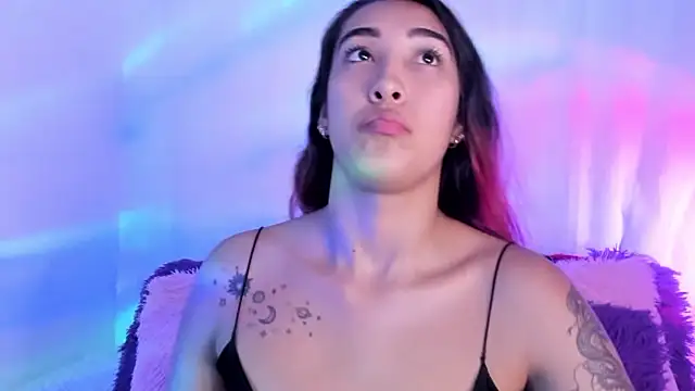 Chat +18 de HeidyRousse ao vivo