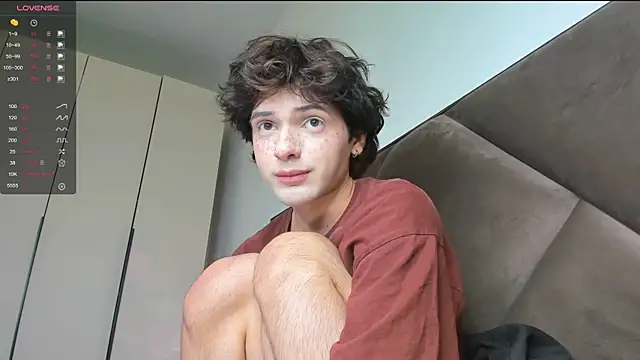 Онлайн чат XXX colestorms